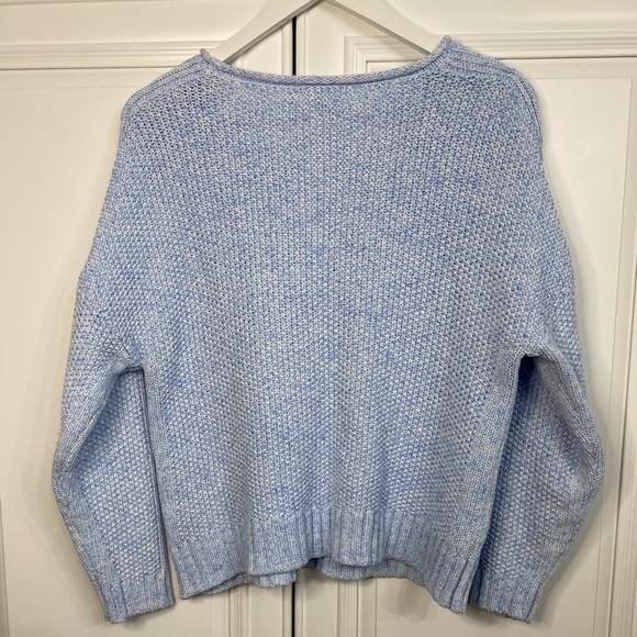 EUC Women’s Size Small Habitat Soft Blue Crew Neck Sweater Fabric Rolled at Neck - Picture 6 of 10